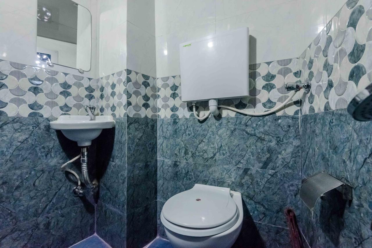 Awesome Dormitory - Men Only Mumbai Dış mekan fotoğraf